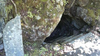 銀山温泉の洞窟跡にある自然のクーラーです