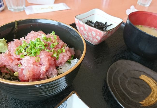 漁港が運営している食堂