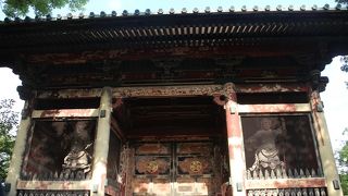 七代将軍家継霊廟の総門