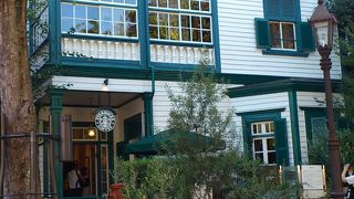 異人館のスタバ