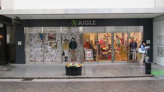 ちょっとおしゃれなウェアが売っています