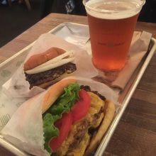 シェイクシャック