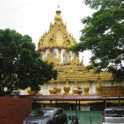 隠れ家的な寺院