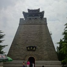 驪山頂上の狼煙台