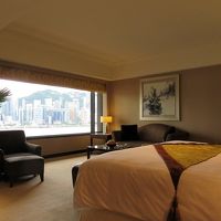 どこにいても、窓からの眺めが気になります（笑）