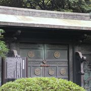 6人の将軍の霊廟