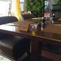 朝食は専用席で