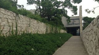 期待以上の多くの面白い作品と素敵な建物