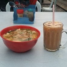 平麺とアイスコーヒーの組み合わせでも意外といけました