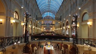 赤の広場横のデパート