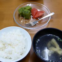 2日目夕食（ご飯、吸い物、デザート）