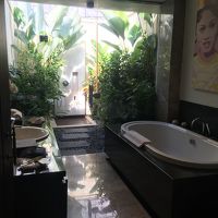 屋外シャワーが気持ち良い