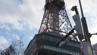 雪まつりの後のテレビ塔！！