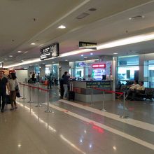 タクシーカウンターが目に前に見えます