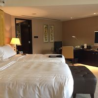 当然予約した部屋とは違います！かなりアップグレード。