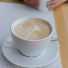 なみなみと注がれたカフェオレです！