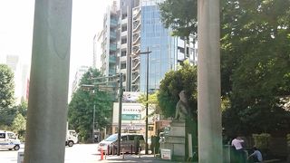 高さ２５メートルの大鳥居