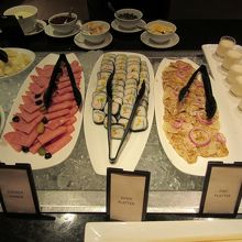 巻き寿司までもありました