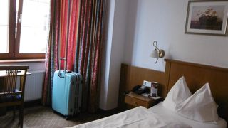 ホテル インスブルック