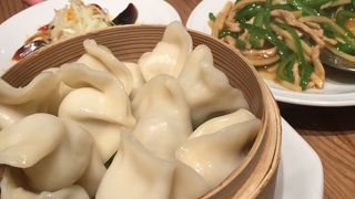 駅近くで使いやすくお安い！