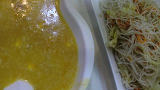 香港などに20店舗以上あるお粥のチェーン店