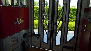 駅からホテルへ