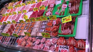 勝手丼が有名だが少し高い