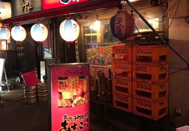 庶民派の沖縄料理