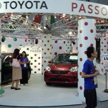 トヨタ車の展示ブース