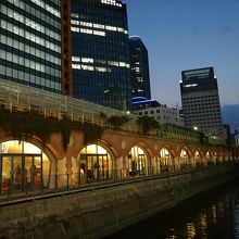 夜のライトアップ