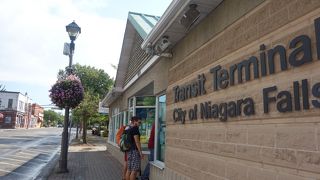 ナイアガラのバスターミナル