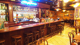 搭乗前にゆったりとビールを！！！