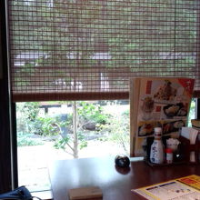 個室の窓から外を撮影