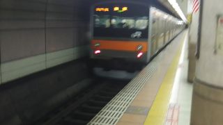 武蔵野線と同じむかしの貨物路線です