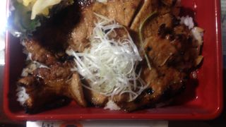 帯広名物・豚丼を札幌で いっぴん