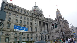 ここが 「外灘12号」 よぉ～