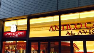 カジュアルカフェ