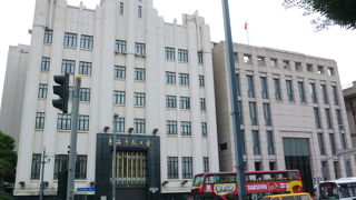 ここが 「外灘14号」 よぉ～