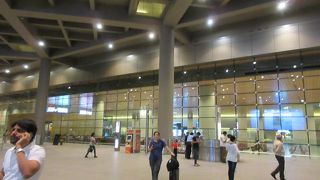 両替の場所が変わっていた。