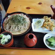 道の駅東山道伊王野お食事処「水車館」の手打ち蕎麦が美味しい。