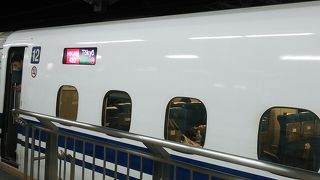 ひかり・こだま号にもJR西日本のN700系という車両が使われるようになりました