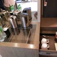 水２本とコーヒーセット