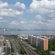 レストランからの眺めは最高で東京湾が見渡せます。