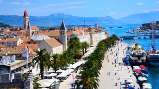 トロギールを一望