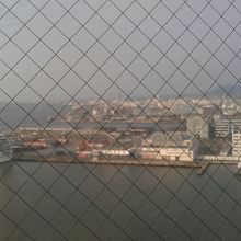 大型客船が停泊中