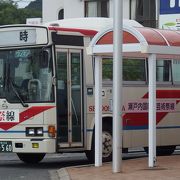 芸術祭期間中は増発しています