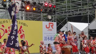 多種多様なイベントが行われ賑わいを見せます。