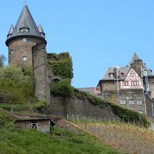 シュターレック城（登っている途中）