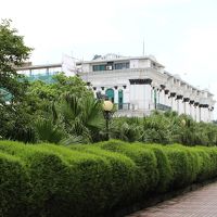 敷地は広く快適