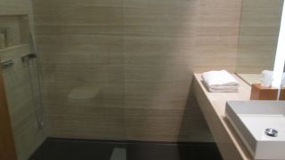 シャワールームがありました